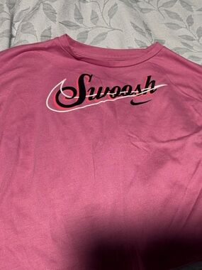 Girls Nike Pink Long Sleeve Tee